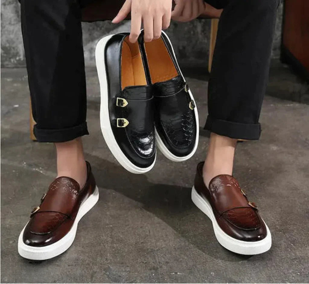 Fashionable low shoes