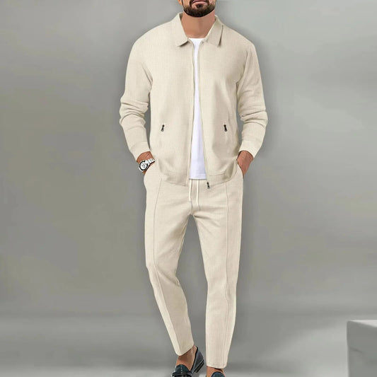 Modern men's suit with maximum comfort