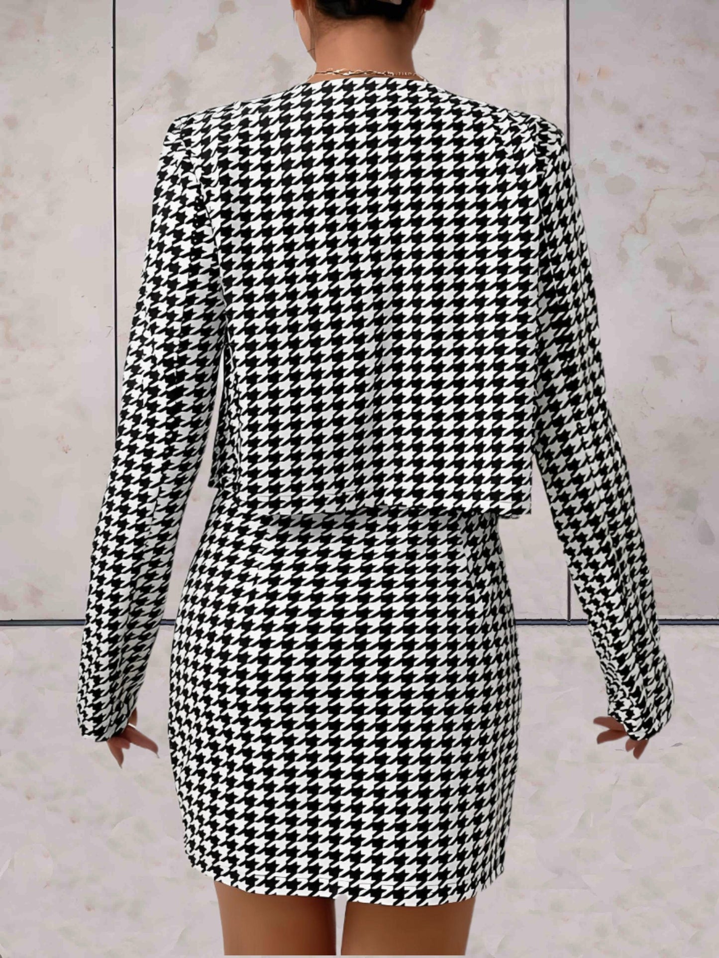 Elegant two-piece set in black and white check