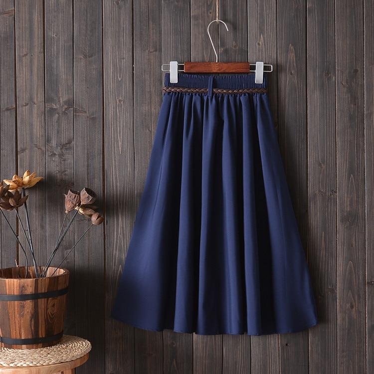 Chic flared midi skirt