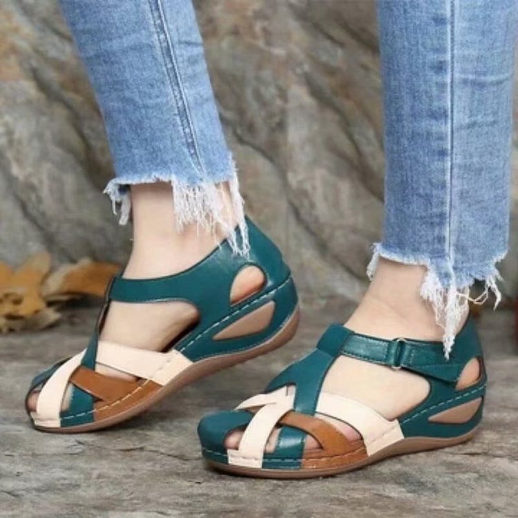 Casual wedge sandals for women