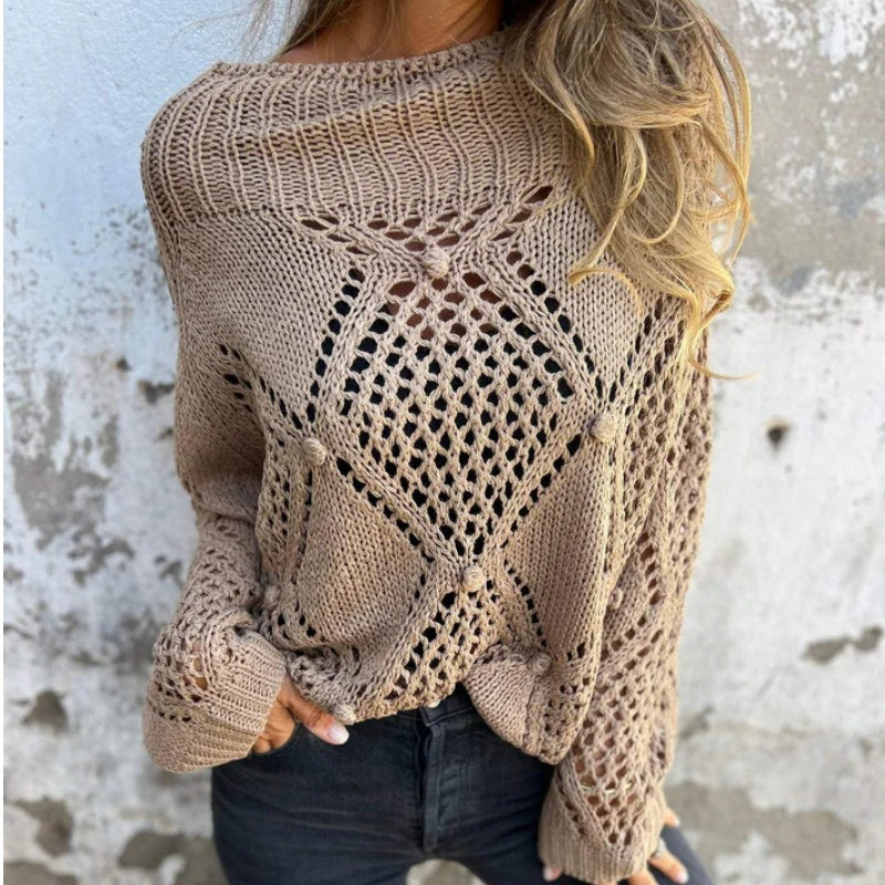 Round neck knitted jumper