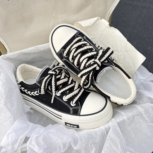 Women's platform canvas shoes