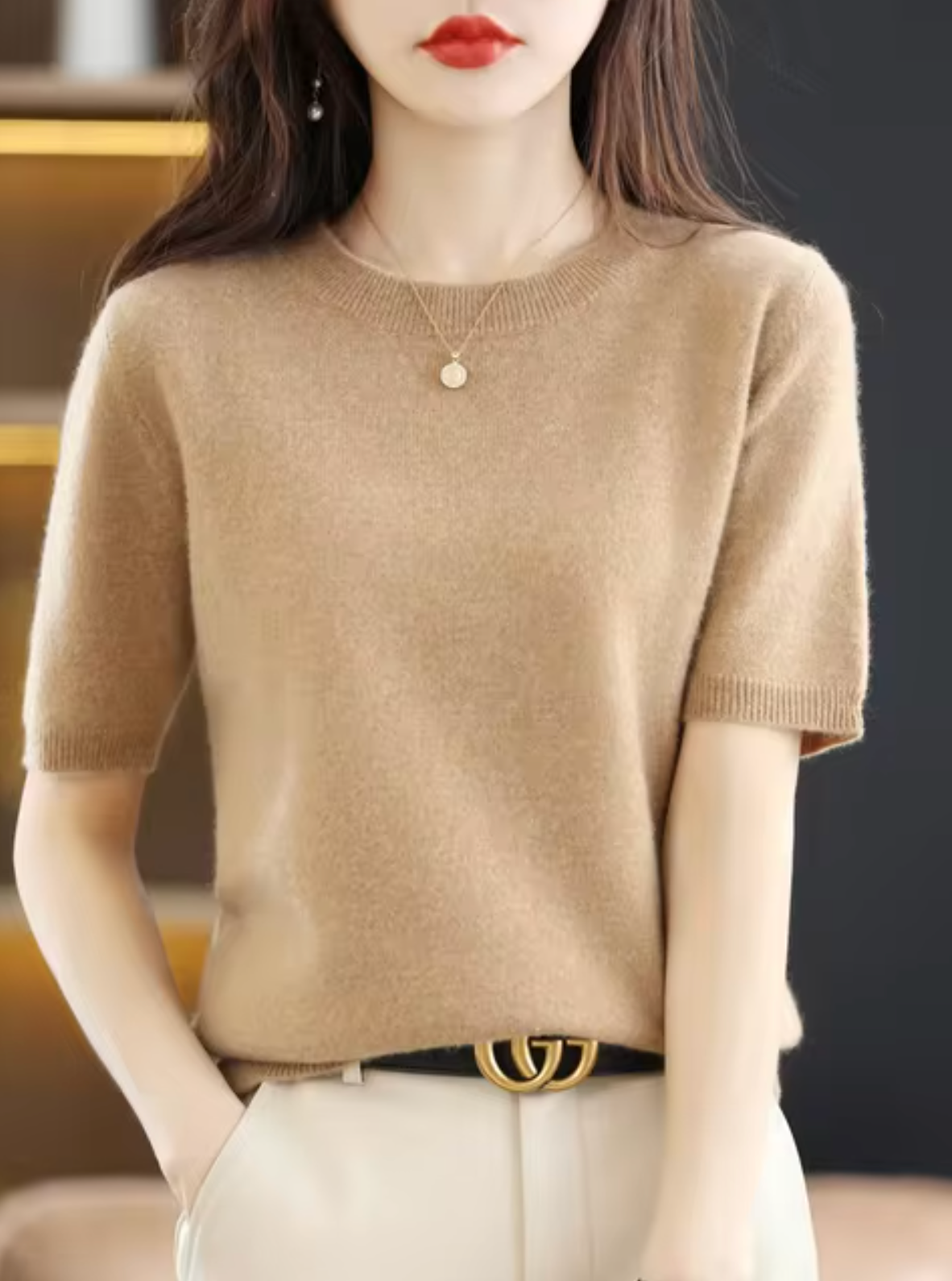 Short-sleeved wool and cashmere jumper