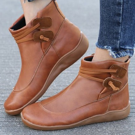 Ankle boot with strap